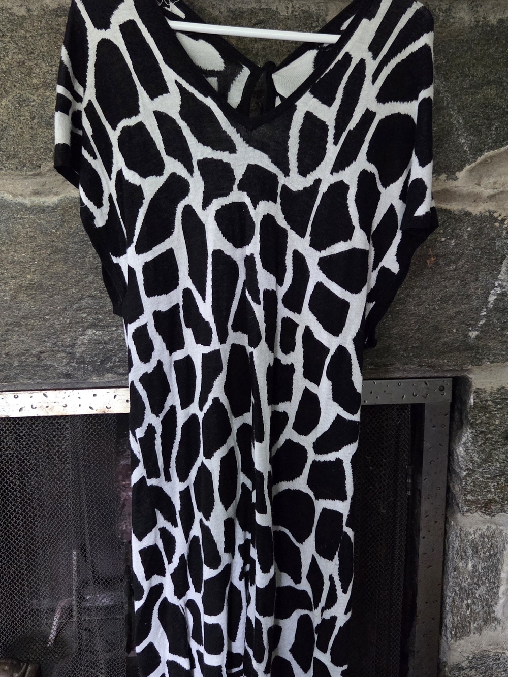 Ella Moss Black & White Giraffe-Print Midi Dress